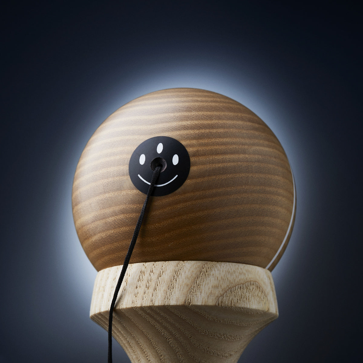• KROM KENDAMA • SD3 ECLIPSE • LUSH clear