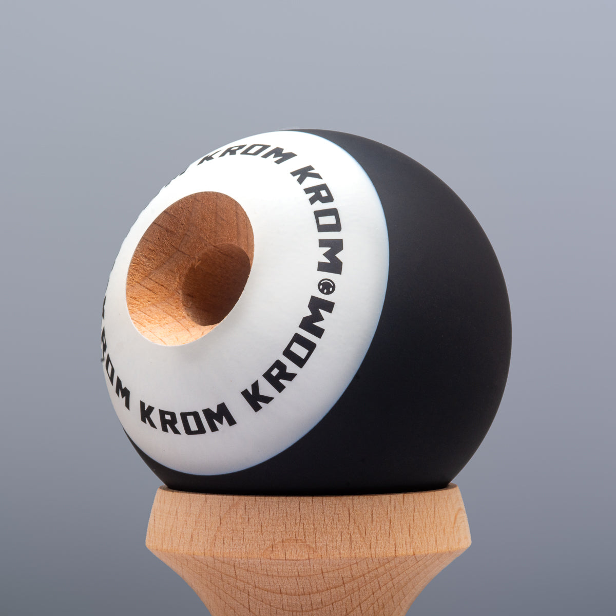 POP RUBBER BLACK