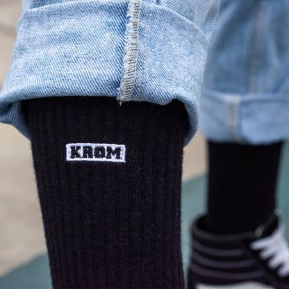 BOX LOGO SOCKS BLACK